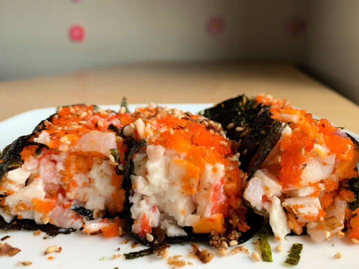 https://www.livingrichlyonabudget.com/wp-content/uploads/2020/08/sushi-bake.jpg